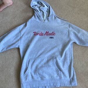 Florida Atlantic sweatshirts size large. Wellington negotiate price.